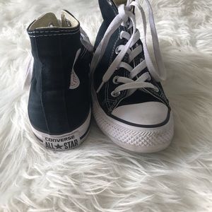 Converse Chuck Taylor Black size 6.5 women’s